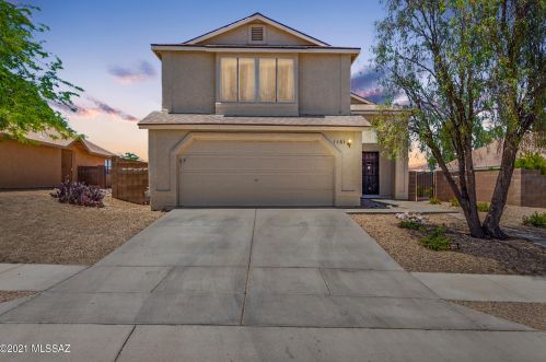 1161 Chamberlain Pl, Tucson, AZ 85745-3373