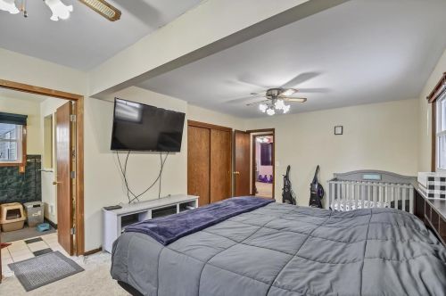 1457 Mailand Dr, Manitowoc WI  54220-9438 exterior