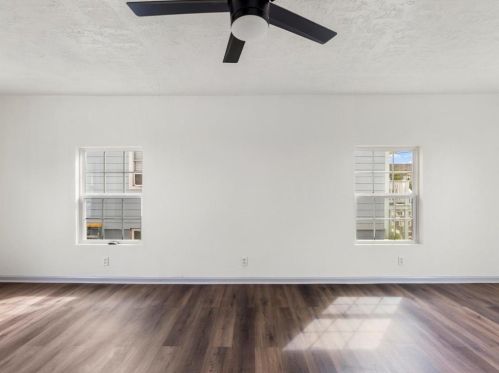 2202 67 St, Galveston TX 77551-1583 exterior