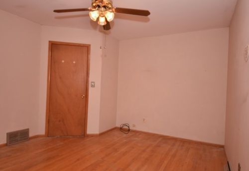 2104 113, Milwaukee WI 53226-4001 exterior