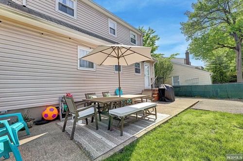 46 Delaware Ave, Dumont NJ  07628-2408 exterior