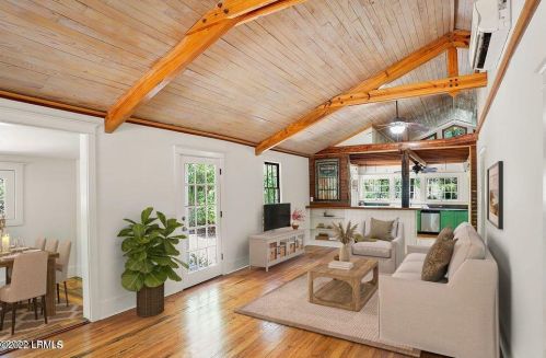 80 Gannet Point Rd, Beaufort SC  29907-2304 exterior