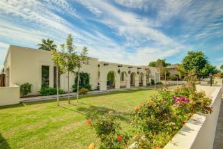 1757 Hackamore St, Mesa, AZ 85203-3906
