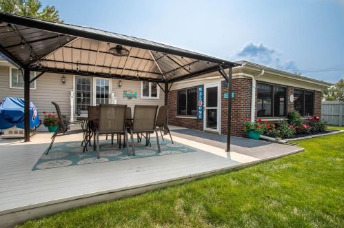 3337 42nd St, Hammond, IN 46322-3111