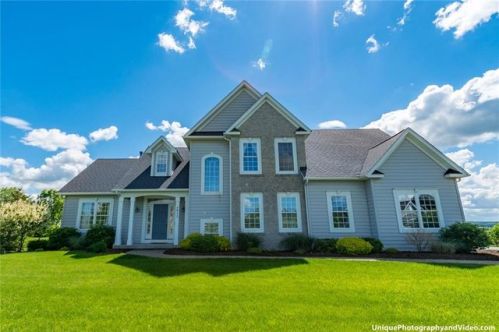 3911 Rileys Run, Canandaigua, NY 14424-9039