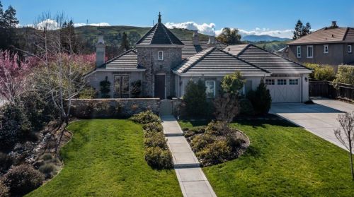 19215 Clayton Ave, Morgan Hill, CA 95037-2736