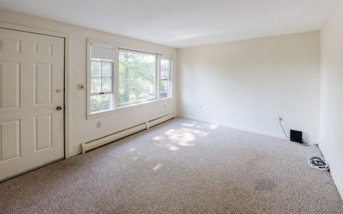 16 Linwood Rd, Natick MA  01760-3706 exterior