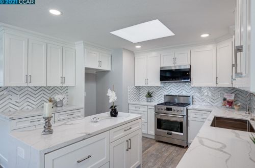 69 Fordham Ct, Concord CA  94523-1523 exterior