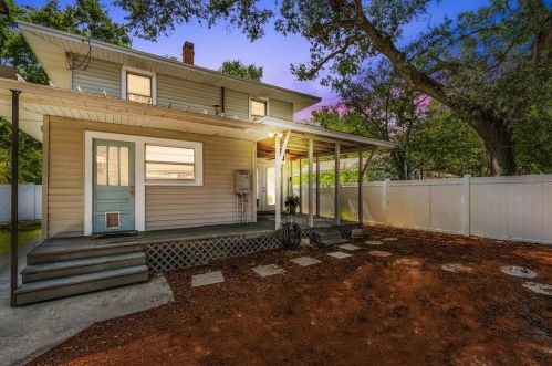 3369 10th St, Saint Petersburg, FL 33704-1205