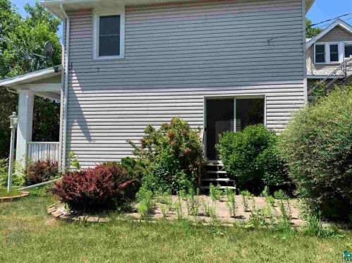 328 40th Ave, Duluth MN  55804-2132 exterior