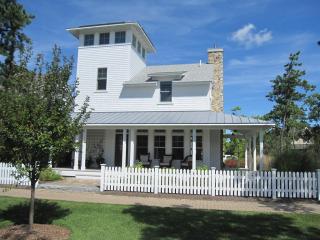 9 Shutter Latch, Plymouth MA  02360-6635 exterior