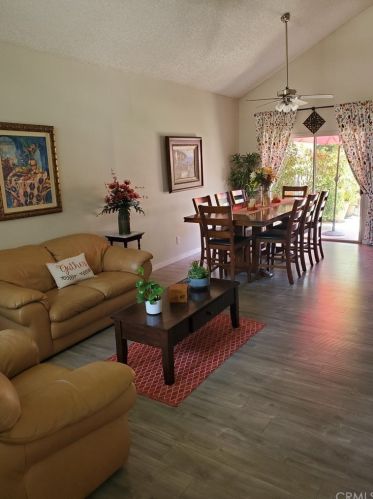 6742 Dove Ln, Riverside CA  92506-5000 exterior