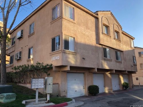 19840 Sandpiper Pl, Santa Clarita, CA 91321-1397