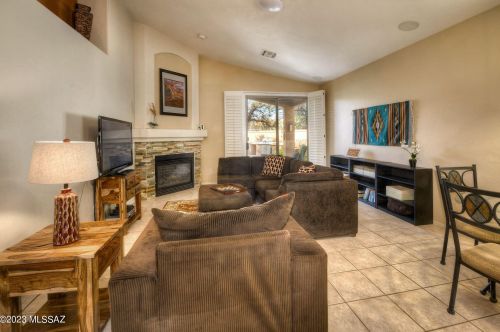 9559 Creek Vista Pl, Tucson, AZ 85749-7924
