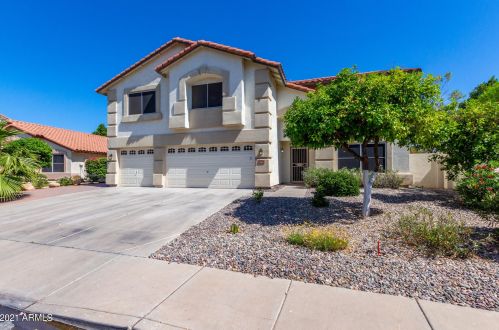5773 Larkspur Dr, Glendale, AZ 85304-1805