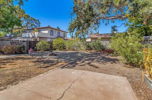 416 Poplar Ave, Redwood City CA  94061-3019 exterior