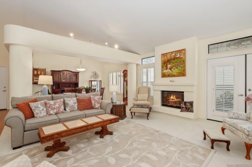 4961 Lamia Way, Oceanside, CA 92056-7431