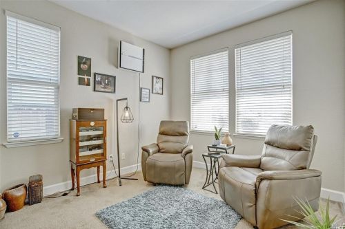 636 Silver Star Ct, Vacaville CA  95688-9478 exterior