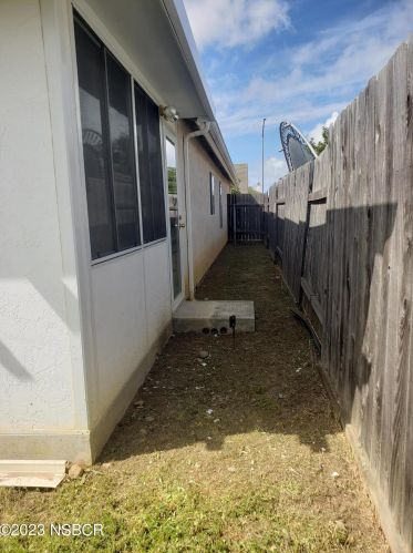 1926 Ybarra Ave, Santa Maria CA  93458-8333 exterior