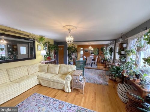 248 Hill Top Ct, Richmond National Battlefiel VA  22835-7135 exterior