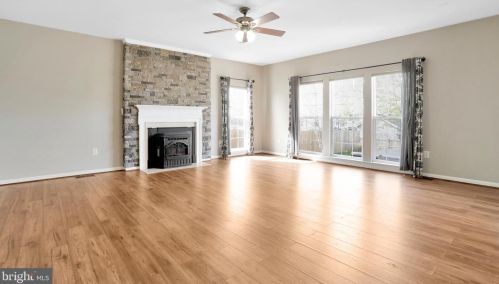 125 Victoria Ln, Charles Town WV  25414-5984 exterior