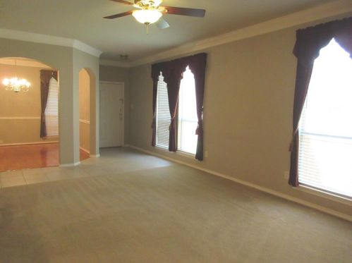 5908 Blanchard Dr, Fort Worth TX  76131-2014 exterior