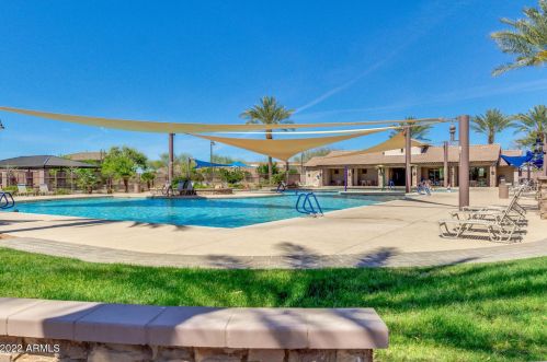 776 Trellis Rd, San Tan Valley AZ  85140-6611 exterior