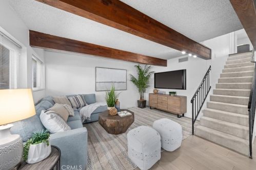 609 35th St, Manhattan Beach CA  90266-3427 exterior