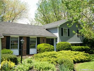 413 Mendon Rd, Pittsford, NY 14534-3025