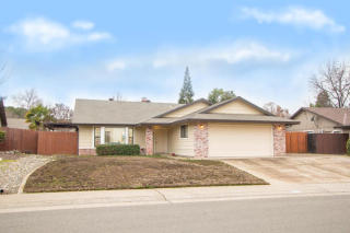 5918 Allan Dr, Rocklin, CA 95677-3009
