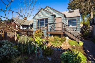 7512 California Ave, Seattle, WA 98136-2140