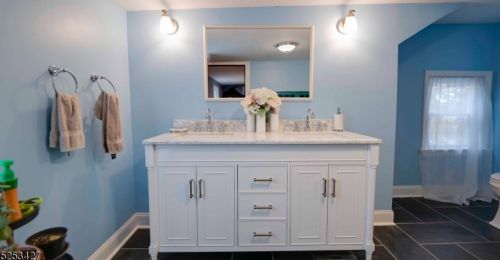 404 Quakertown Rd, Flemington NJ  08822-5610 exterior