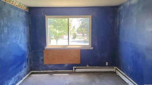 926 Sterling Pl, Babylon NY  11704-1616 exterior