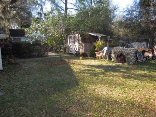 14925 149th Ln, Fort Mc Coy, FL 32134-5686