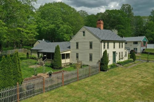 420 Hartford Rd, Colchester, CT 06420-3603