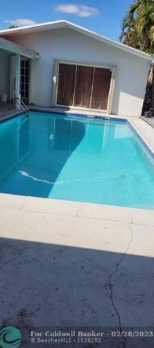 6901 16 Ct, Hollywood FL 33027-2315 exterior