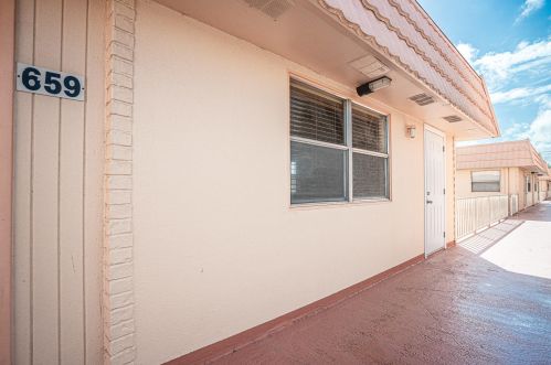 659 Saxony, Delray Beach, FL 33446-1051