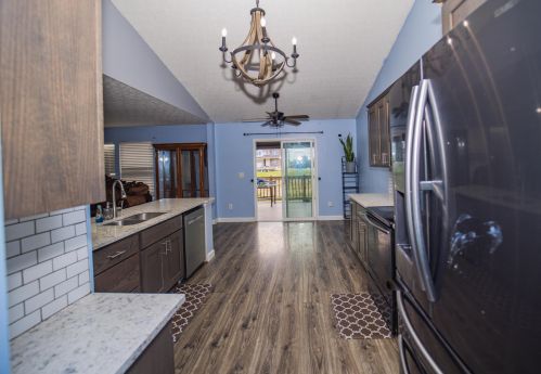 1032 Legacy Ln, Pataskala OH  43062-8078 exterior