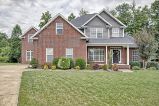 372 Avey Cir, Cookeville, TN 38506-5497