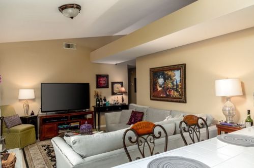 42371 Cosmic Dr, Temecula CA 92592-3282 exterior