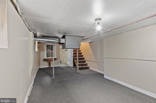 325 1st Ave, Red Lion PA  17356-1517 exterior