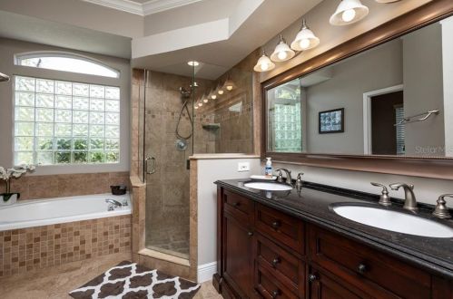 127 Oakley Ct, De Bary FL  32713-4101 exterior