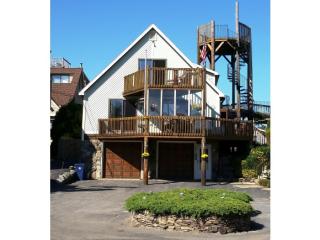 995 Ocean Blvd, Hampton, NH 03842-1437