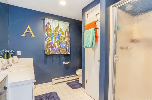 33 Lillian Pl, Canaan Lake NY  11772-2955 exterior