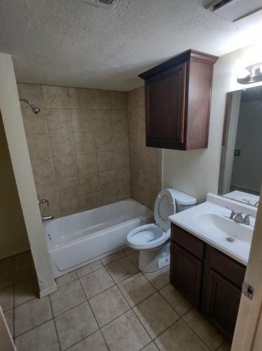 443 Justice St, Cedar Hill TX  75104-9040 exterior