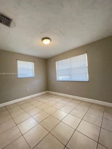 7021 26 St, Hollywood FL  33025-2979 exterior