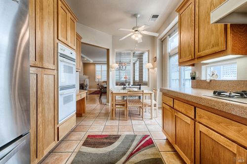 6479 Pine Valley Dr, Santa Rosa CA  95409-5891 exterior