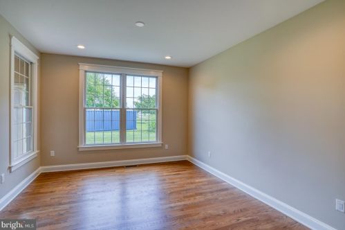 94 Wolf Creek Cir, Dover DE  19901-4917 exterior