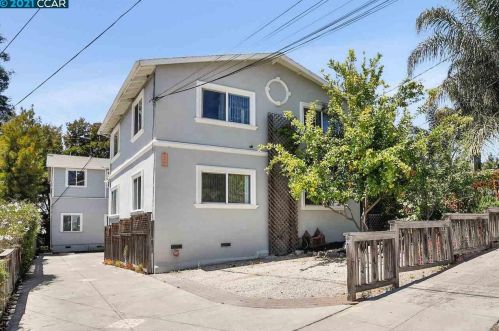 1347 26 St, Oakland CA 94606-3243 exterior