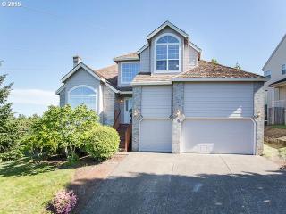 9460 160th Ave, Beaverton, OR 97007-8571